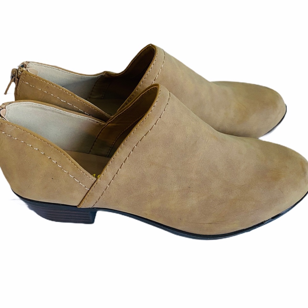 Andiamo Ankle Booties